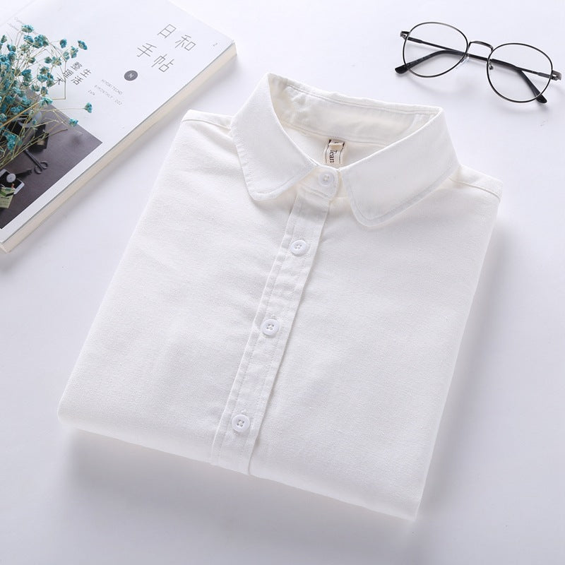 Camicia casual da donna a maniche lunghe. Questa camicia unisce comfort e stile, offrendo una vestibilità versatile adatta a diverse situazioni, dal lavoro al tempo libero.