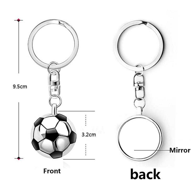 Portachiavi in metallo con design a tema calcio.