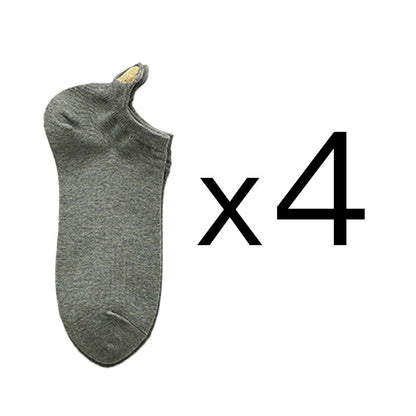 Set da 4 paia di calzini corti da donna. Comfort e stile per la stagione primaverile! Questi calzini in cotone morbido offrono una vestibilità leggera e traspirante, perfetta per il clima più mite.