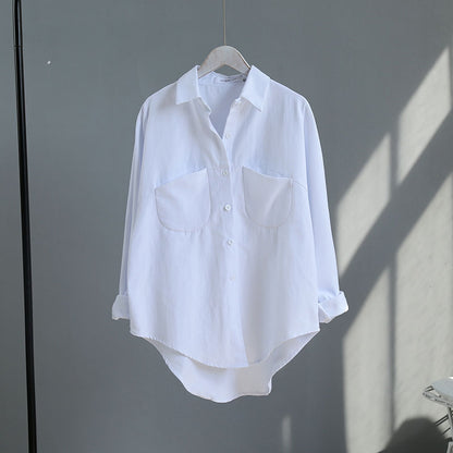 Blusa estiva a maniche lunghe da donna.
