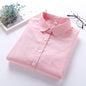 Camicia casual da donna a maniche lunghe. Questa camicia unisce comfort e stile, offrendo una vestibilità versatile adatta a diverse situazioni, dal lavoro al tempo libero.